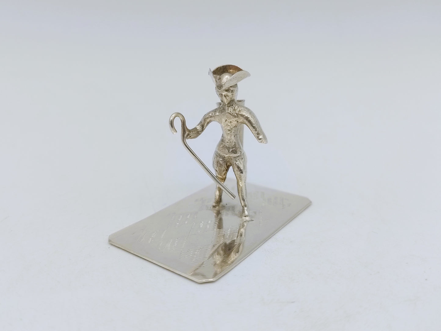 Zilveren miniatuur, reiziger, 19e eeuws