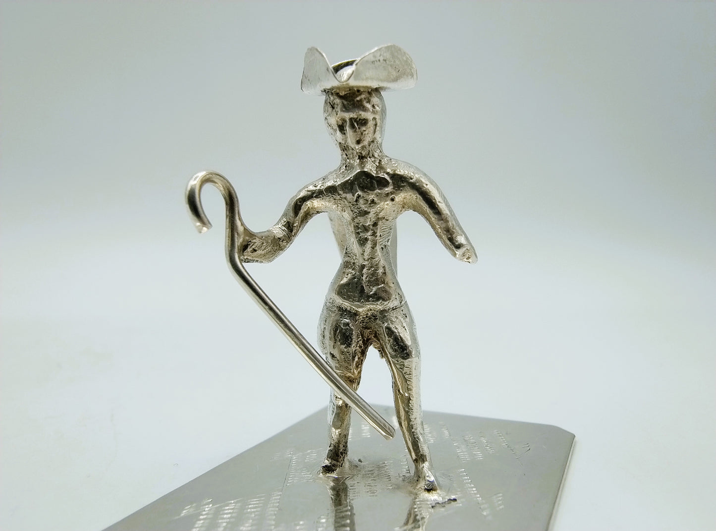 Zilveren miniatuur, reiziger, 19e eeuws