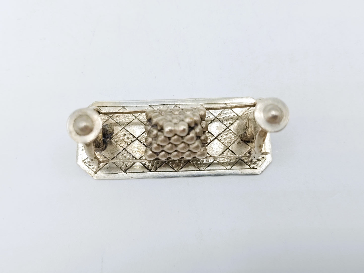 Zilveren miniatuur, kaasdragers, W. Brehm, Schoonhoven, 20e eeuws