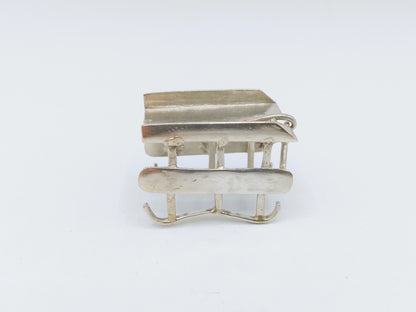 Zilveren miniatuur trekslee, 18e eeuws