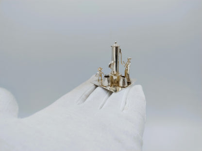 Zilveren miniatuur, waterpomp, J. Verhoogt, Hoorn, 1909