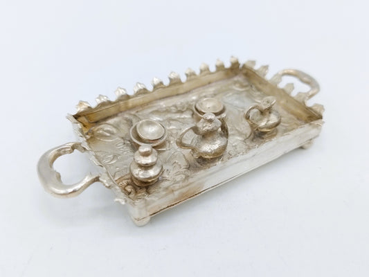 Zilveren miniatuur, dienblad met theeservies, I. Miller, Londen, 1899