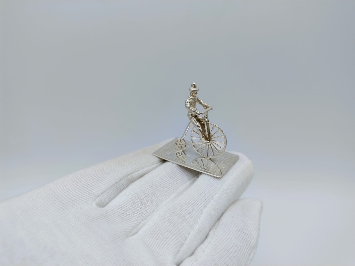 Silver miniature cyclist, F.A. Lesener, Amsterdam, ca. 1930
