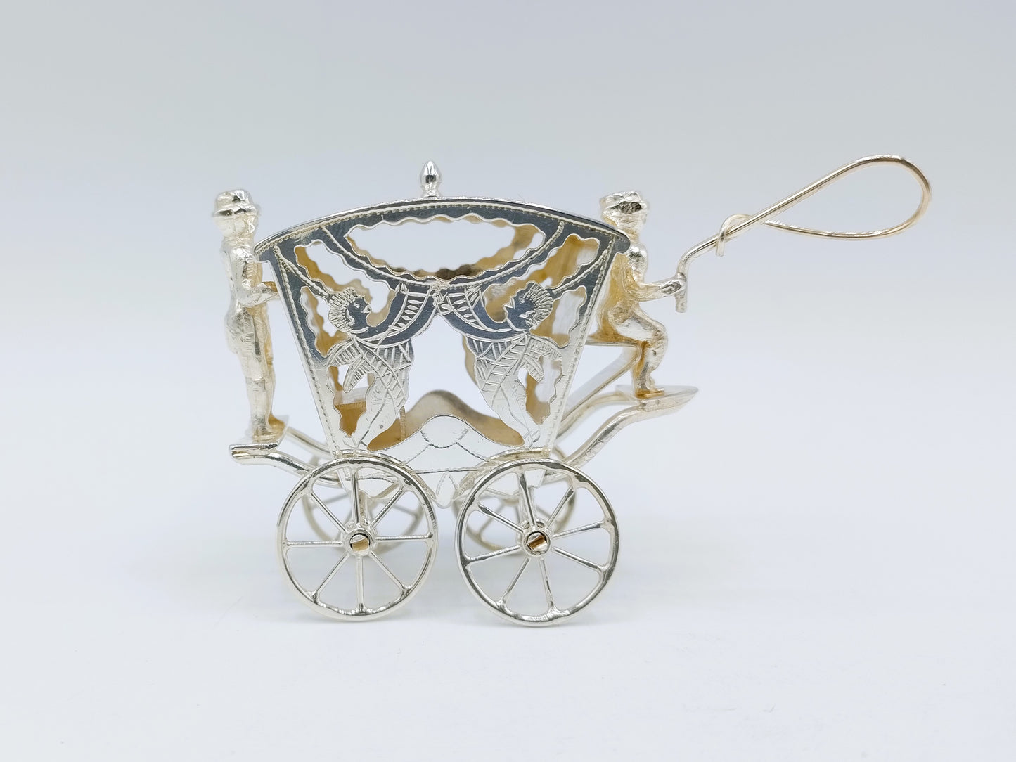 Zilveren miniatuur koets, A.F. Westerwaal, Amsterdam, ca. 1910