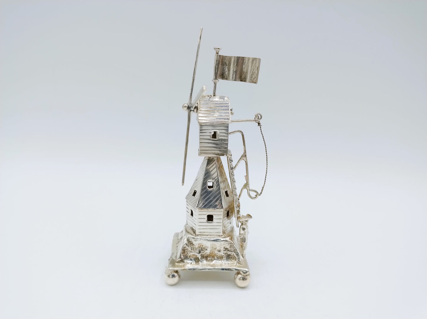 Silver miniature windmill, J. Verhoogt, Hoorn, 1910