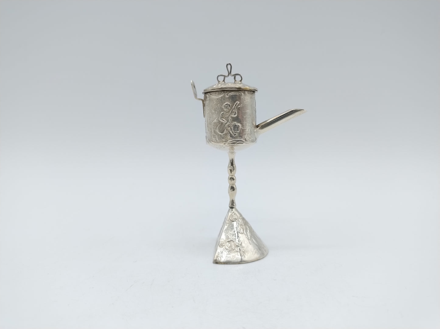 Silver miniature snotneus, 19th century