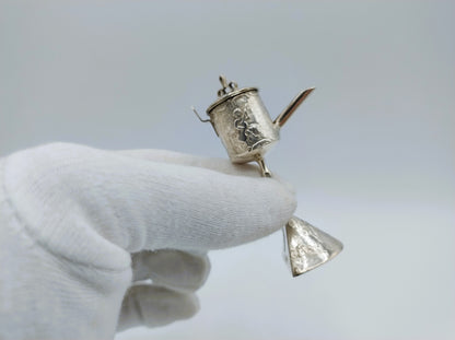 Silver miniature snotneus, 19th century