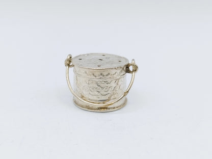 Silver miniature foot stove, H. Hooijkaas, Schoonhoven, c. 1910