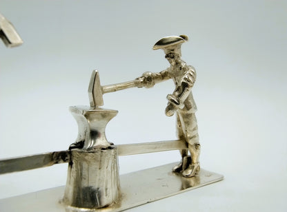 Silver miniature blacksmiths, F.A. Lesener, Amsterdam, c. 1930