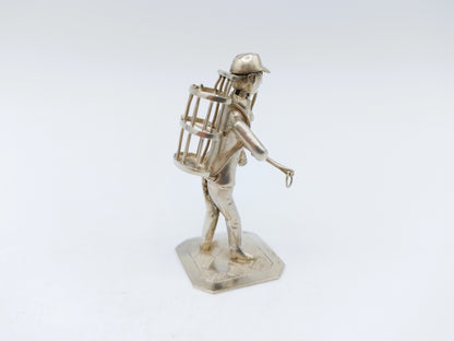 Silver miniature man with basket, J. Held, Amsterdam, ca. 1870