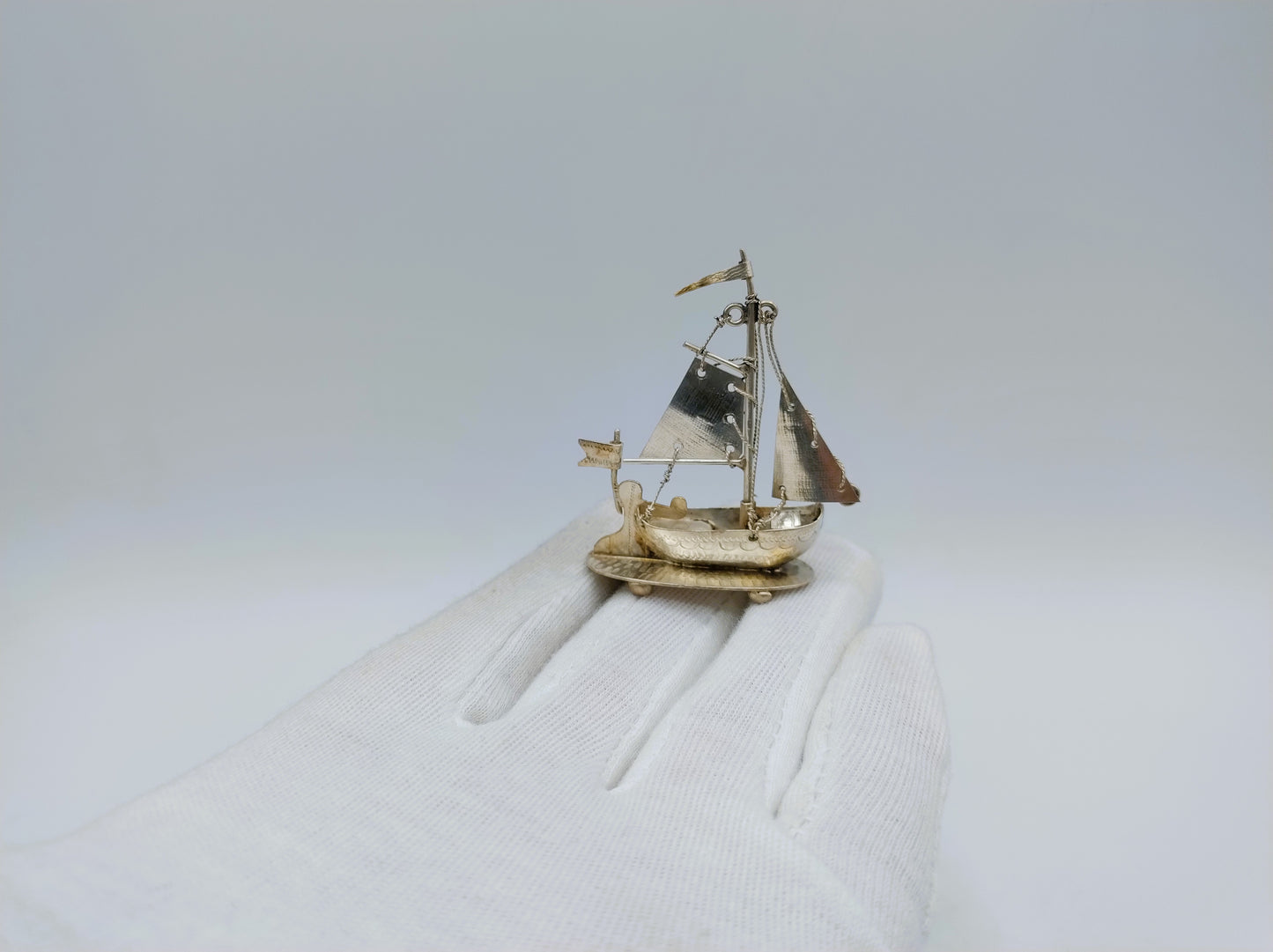 Zilveren miniatuur botter, A.F. Westerwaal, Amsterdam, ca. 1910