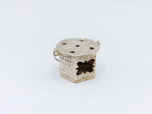 Zilveren miniatuur stoof, 19e eeuws