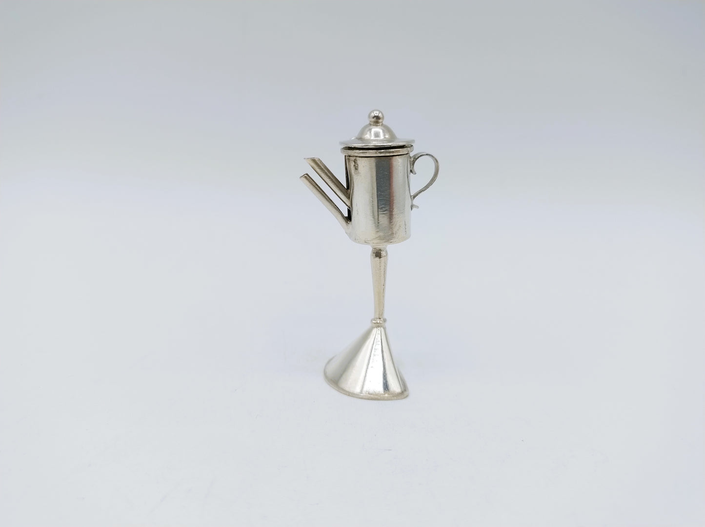 Silver miniature snotneus, 19th century
