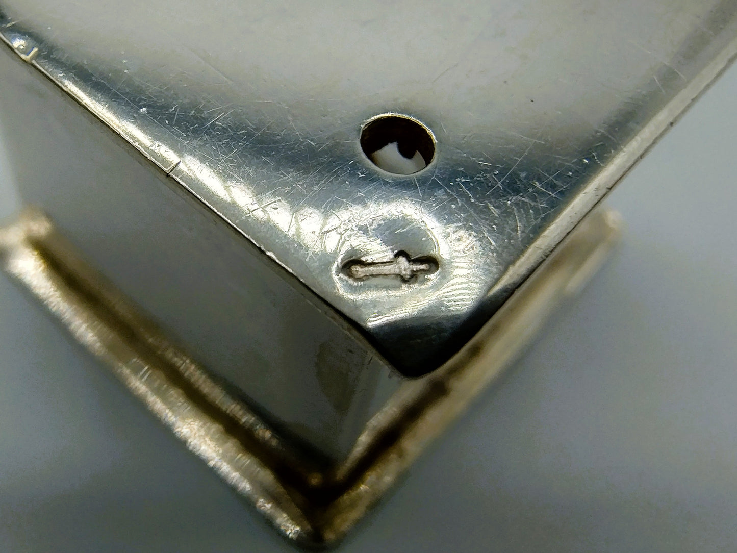 Silver miniature, foot stove with pan, J. van Straten, Hoorn, ca. 1920