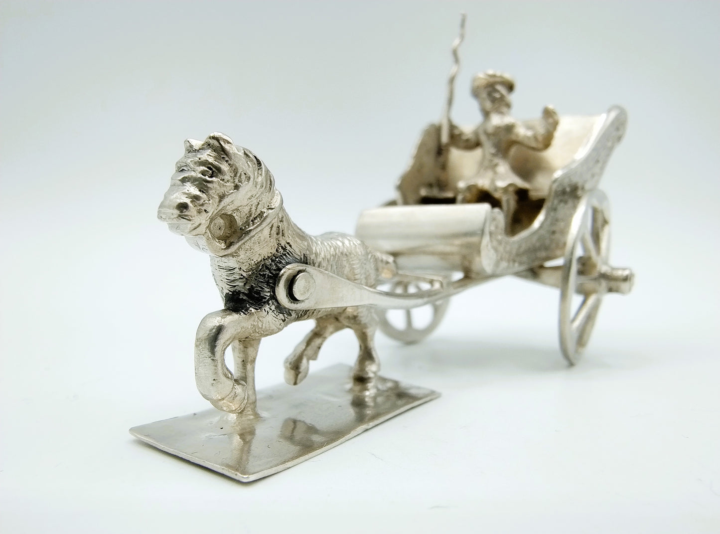 Zilveren miniatuur sjees met paard, F. van Strant I, Amsterdam, ca. 1715
