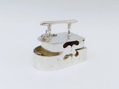 Silver miniature iron with stand, R.J. Spaanstra, Drachten, 19th century