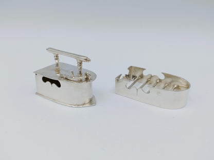 Silver miniature iron with stand, R.J. Spaanstra, Drachten, 19th century
