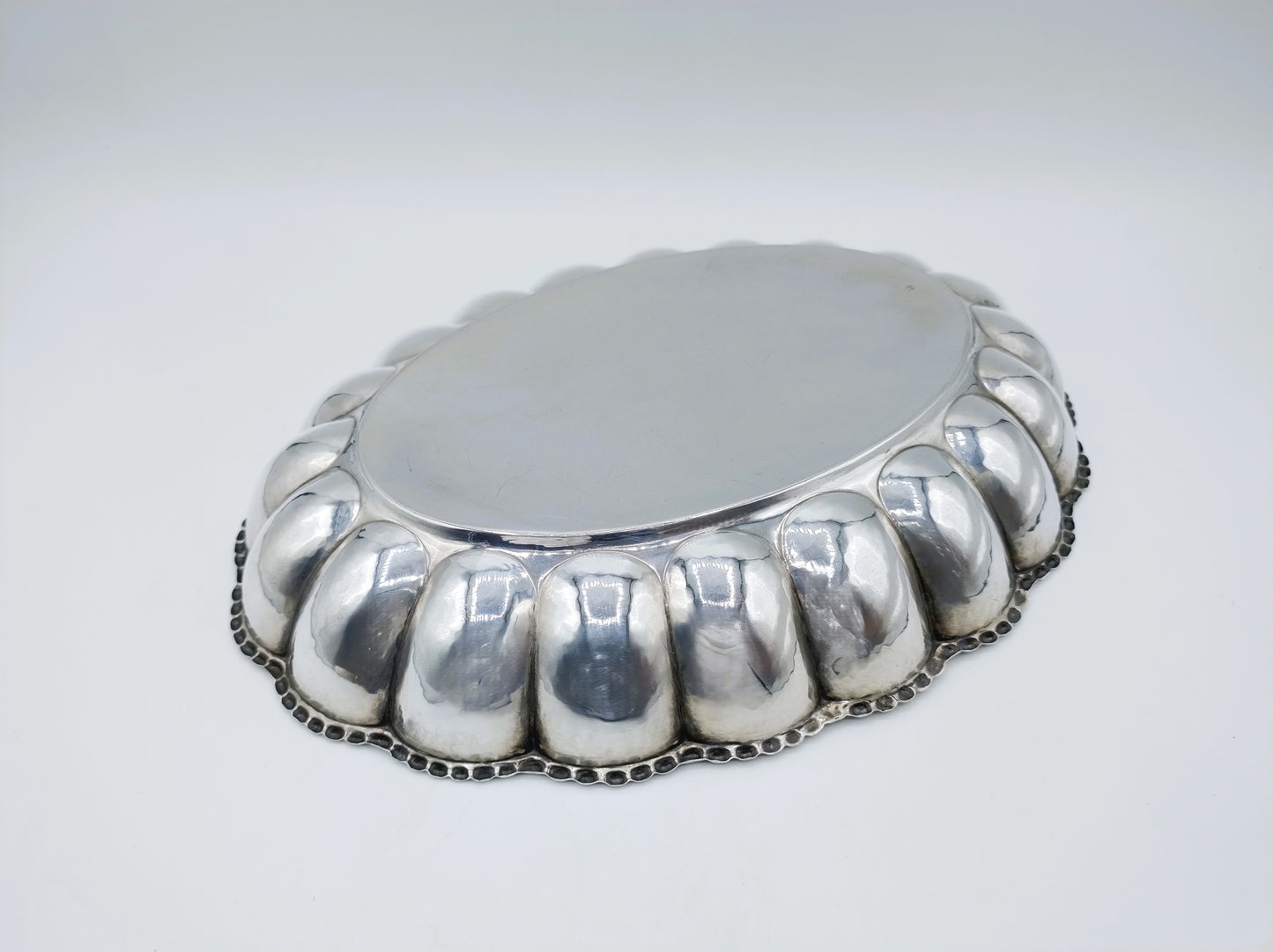 Silver dish, O. Hintze, Hamburg, 19th century