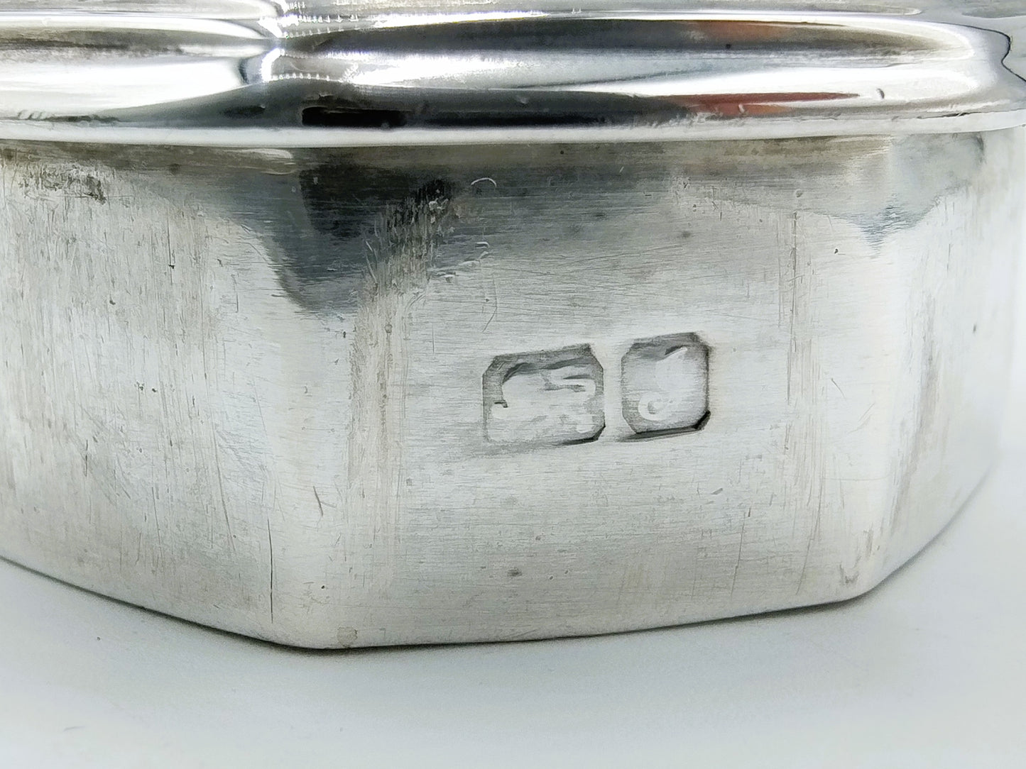 Silver sugar sifter, Stokes & Ireland Ltd, Chester, 1909
