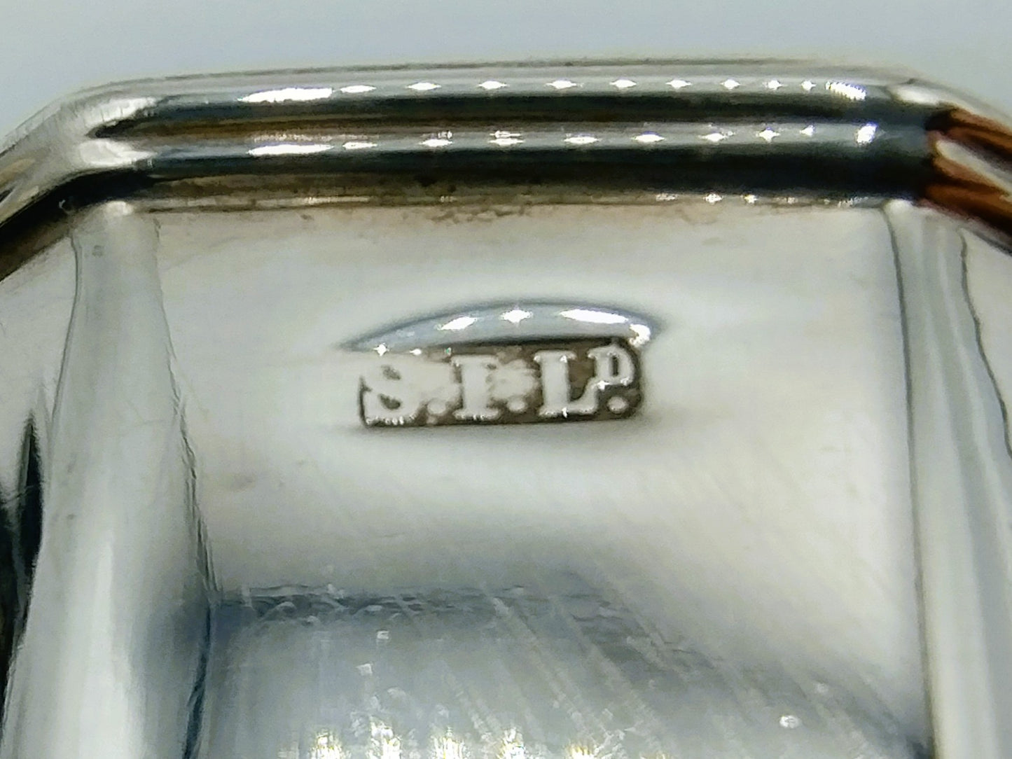Silver sugar sifter, Stokes & Ireland Ltd, Chester, 1909