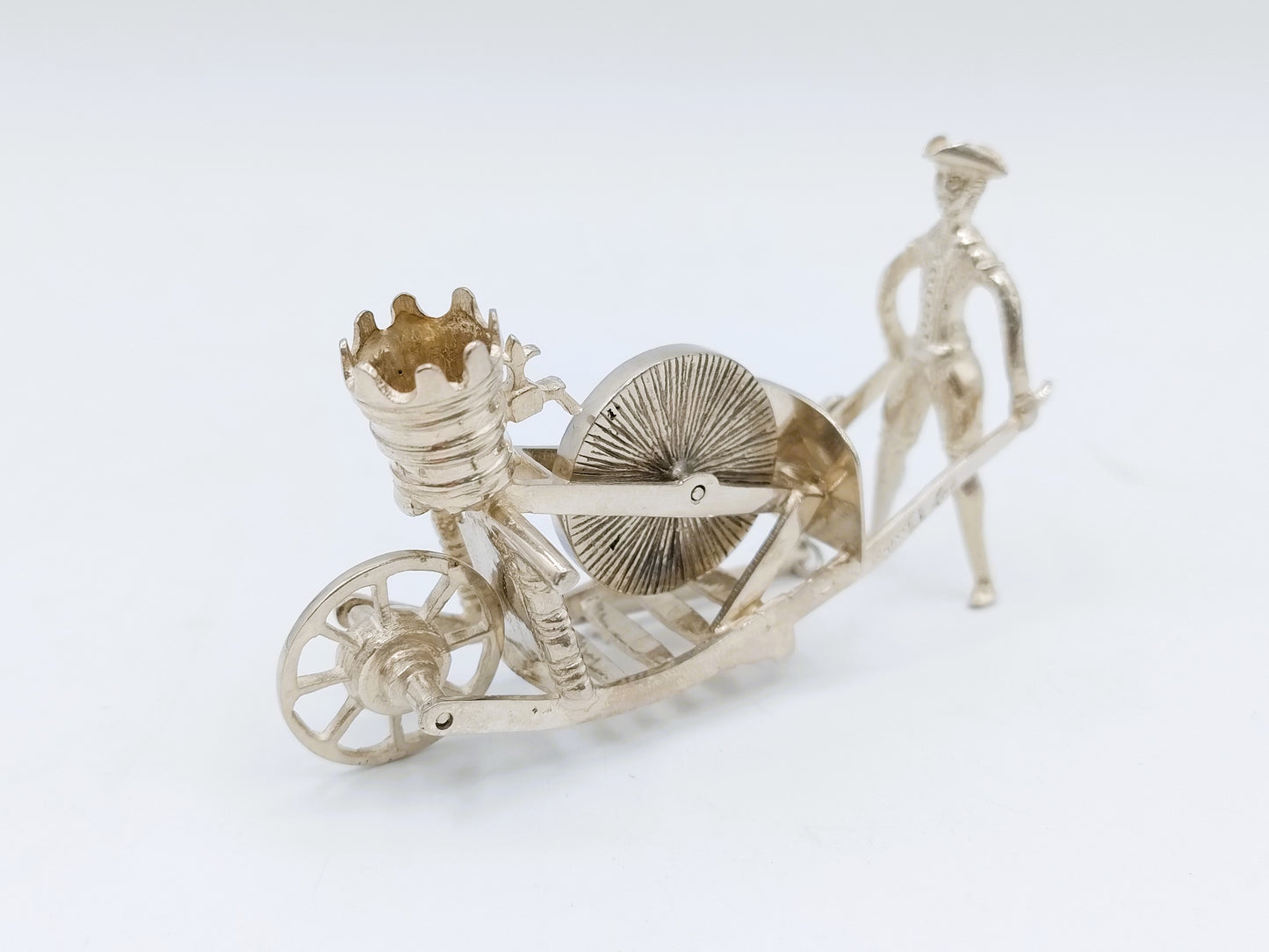 Zilveren miniatuur scharenslijper, A. van Geffen, Amsterdam, 1746