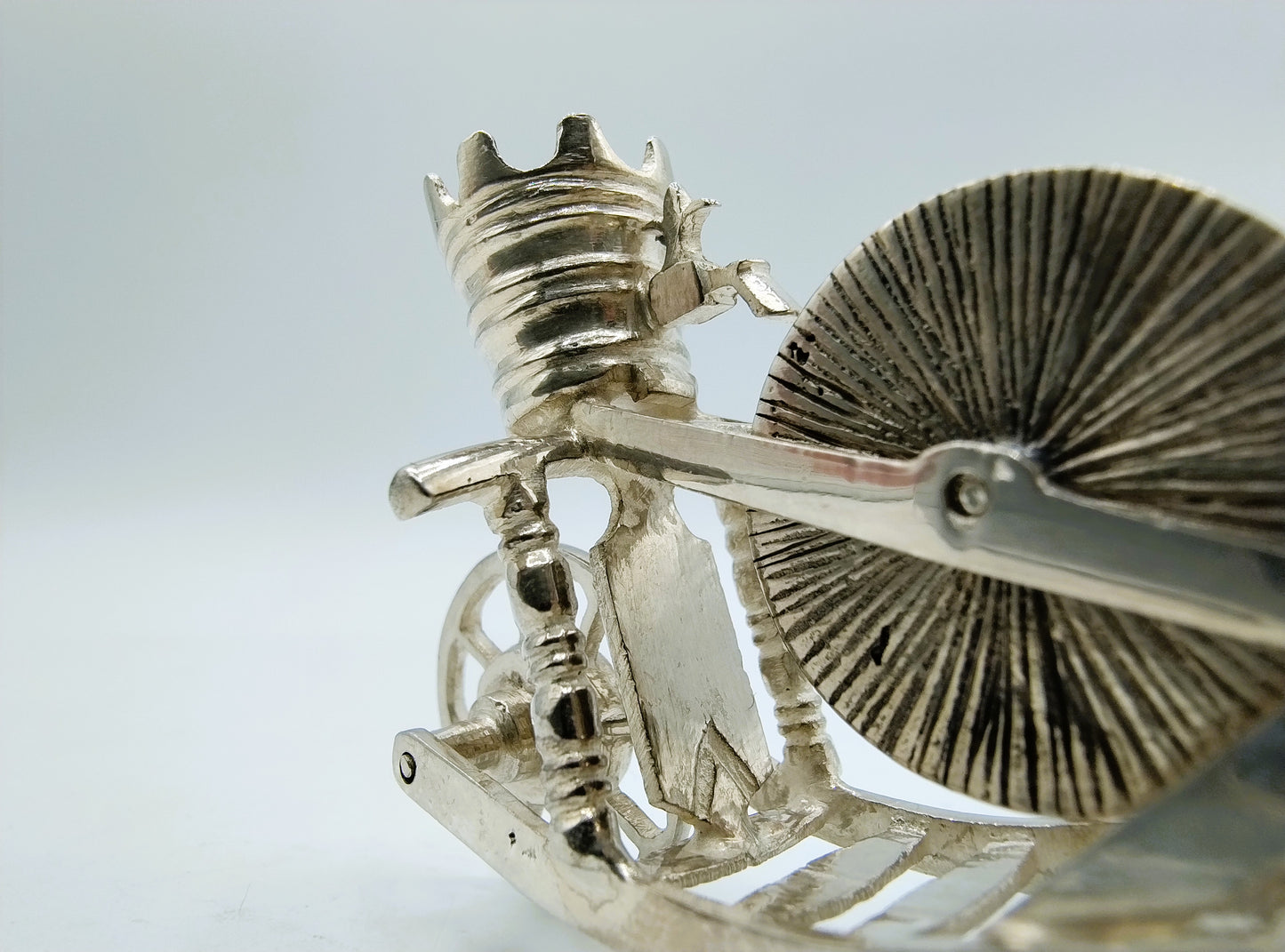 Zilveren miniatuur scharenslijper, A. van Geffen, Amsterdam, 1746