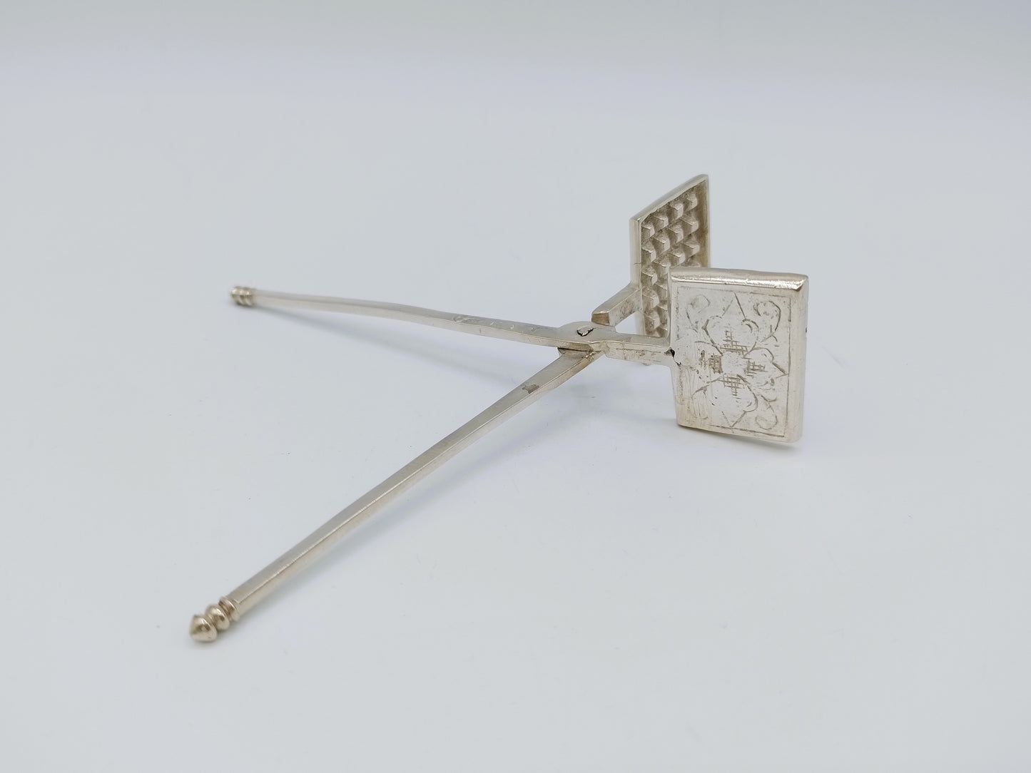 Zilveren miniatuur wafelijzer, P. van Somerwil I, Amsterdam, 1748