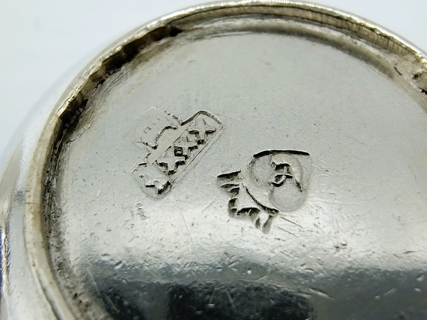 3 Zilveren miniatuur borden, J.  van Geffen, Amsterdam, 1774