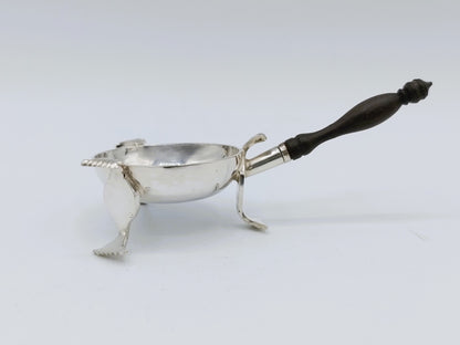 Zilveren miniatuur komfoor, W. van Strant, Amsterdam, 1735