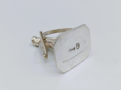 Zilveren miniatuur jongen met hoepel, F. van Strant I, Amsterdam, ca. 1720