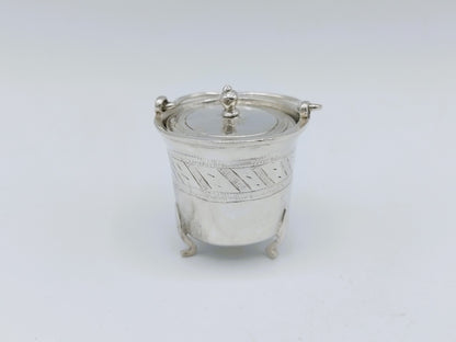 Zilveren miniatuur emmer met deksel, L. Eylof, Amsterdam, ca. 1675