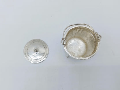Zilveren miniatuur emmer met deksel, L. Eylof, Amsterdam, ca. 1675