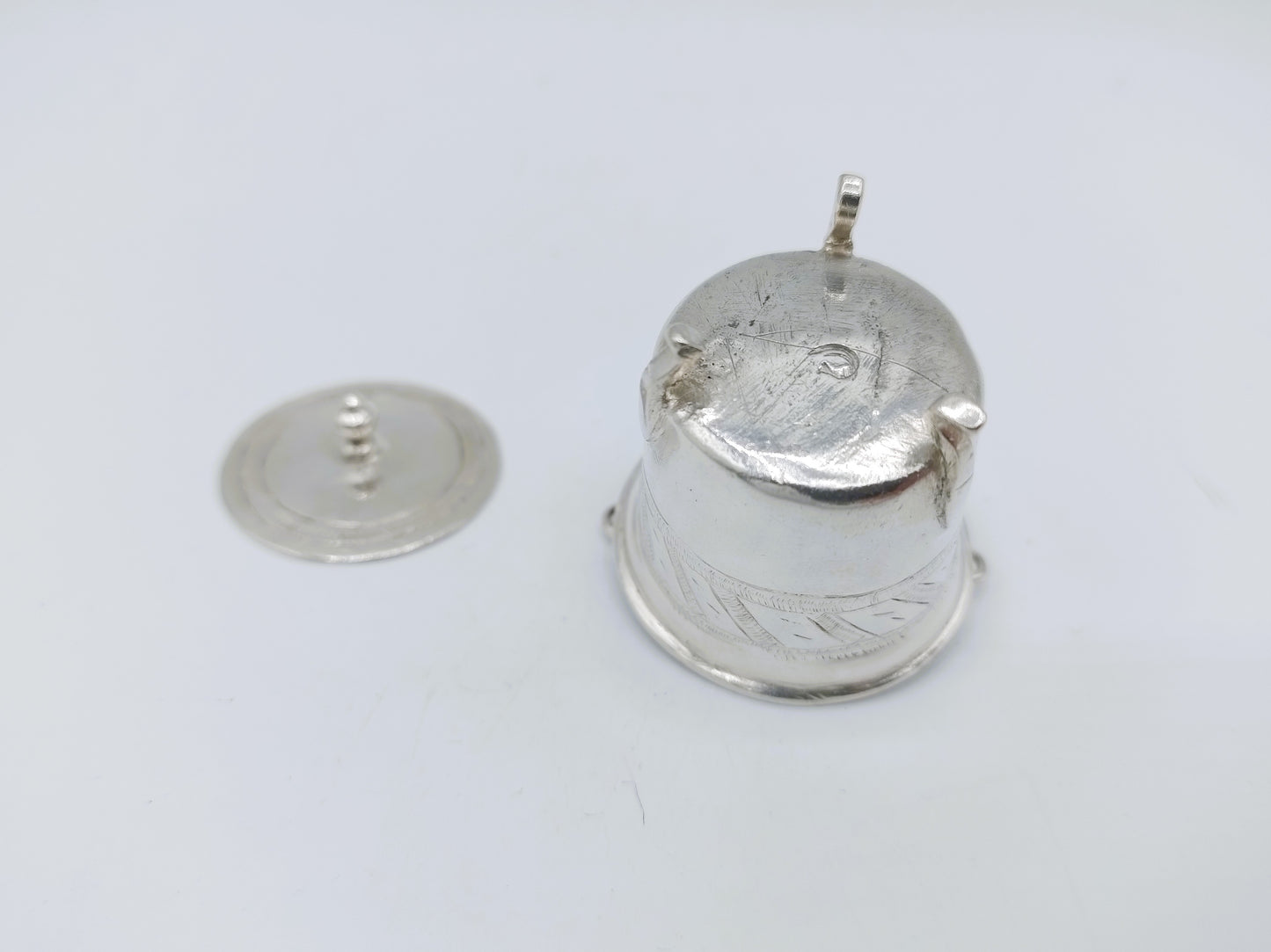 Zilveren miniatuur emmer met deksel, L. Eylof, Amsterdam, ca. 1675