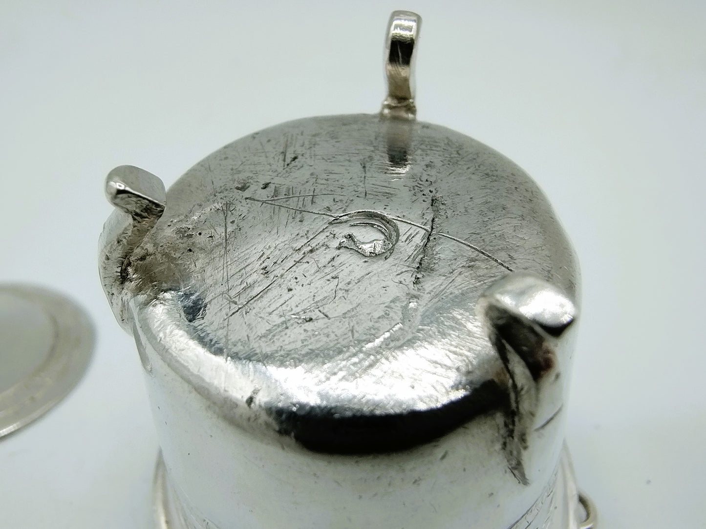 Zilveren miniatuur emmer met deksel, L. Eylof, Amsterdam, ca. 1675