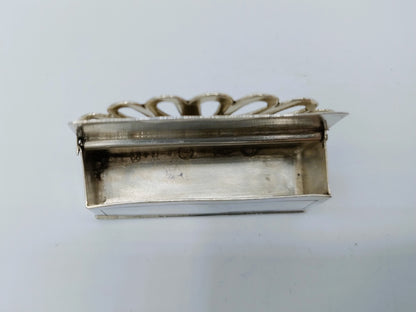 Zilveren miniatuur kaarsenbak, J. Breda, Amsterdam, ca. 1690