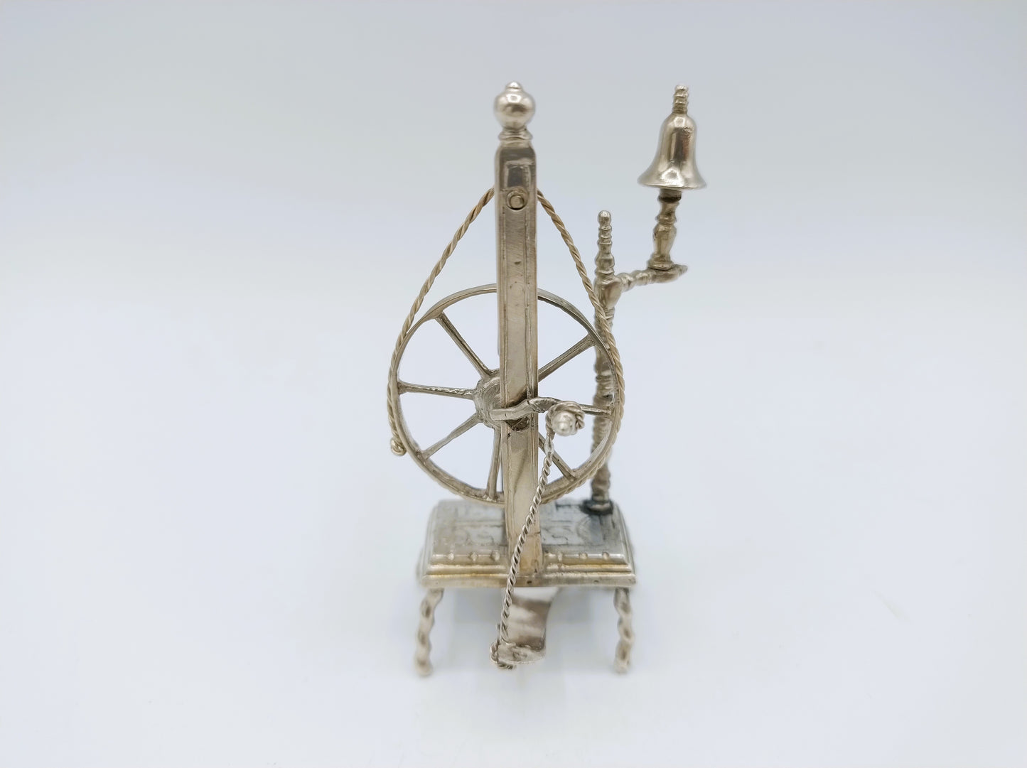 Zilveren miniatuur spinnewiel, W. Jansen, Amsterdam, ca. 1665