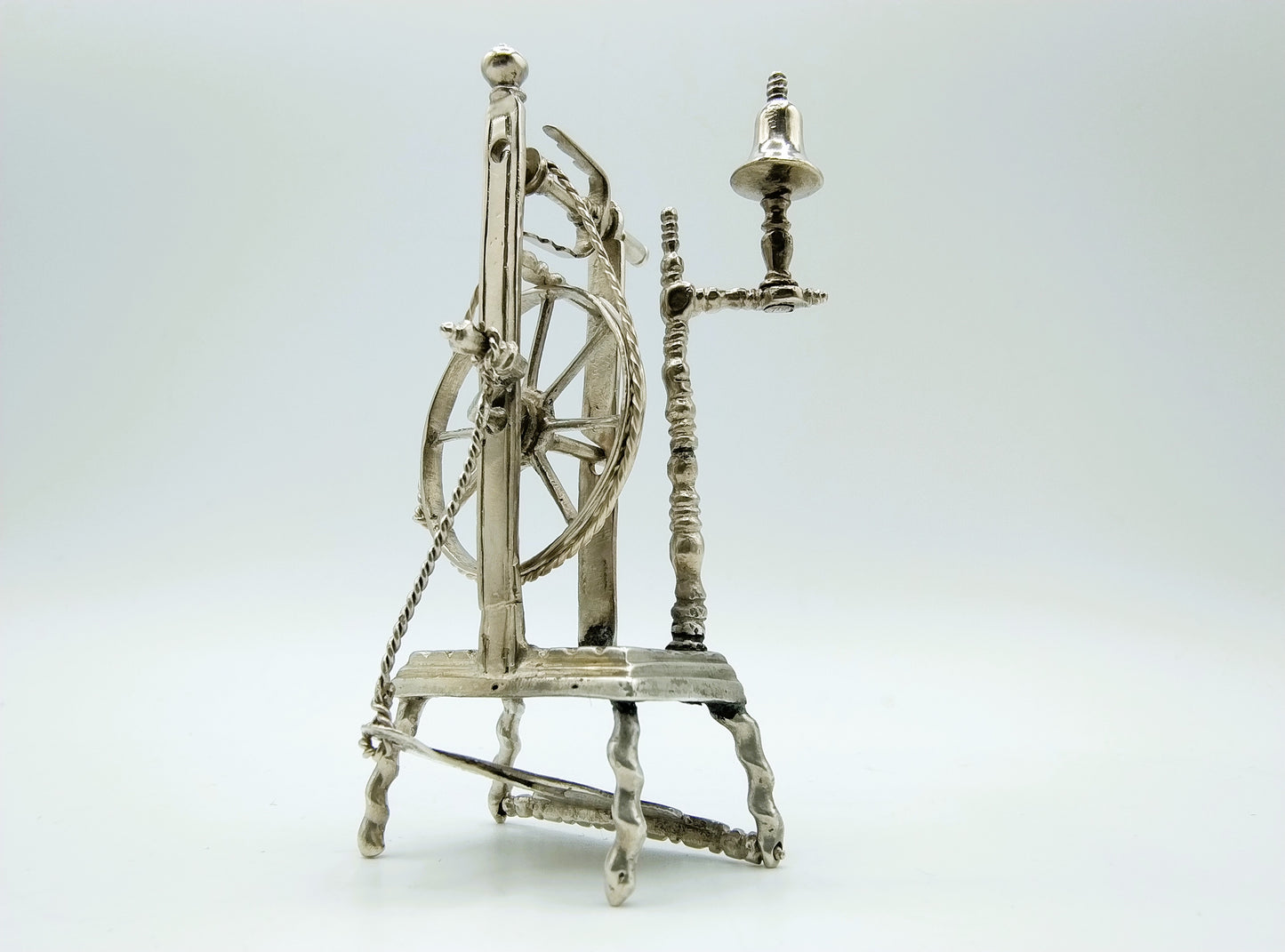 Zilveren miniatuur spinnewiel, W. Jansen, Amsterdam, ca. 1665