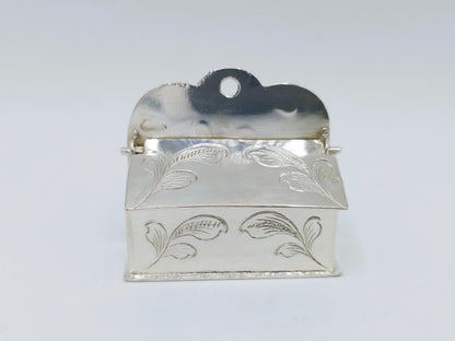 Zilveren miniatuur kaarsenbak, A. van der Hoeff, Haarlem, ca. 1720