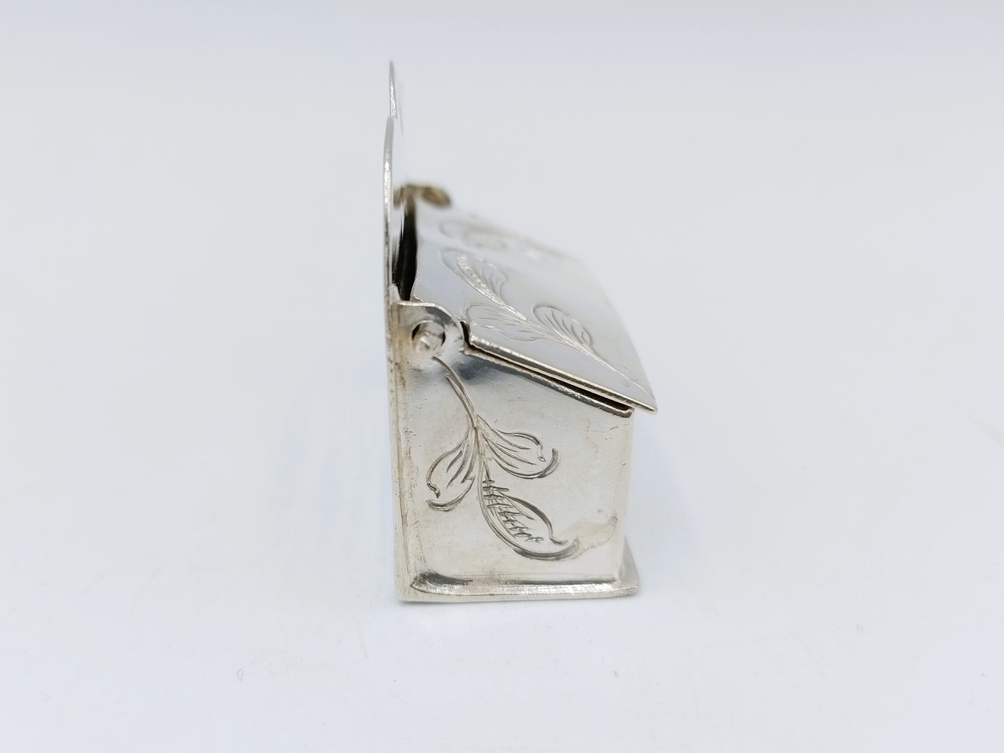 Zilveren miniatuur kaarsenbak, A. van der Hoeff, Haarlem, ca. 1720