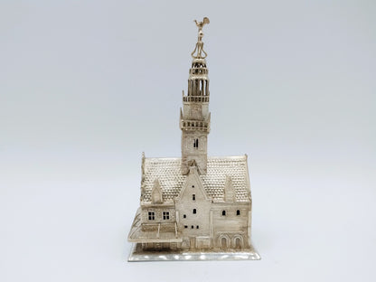 Miniatuur zilveren waaggebouw, D.J. Levert, Alkmaar, 1913