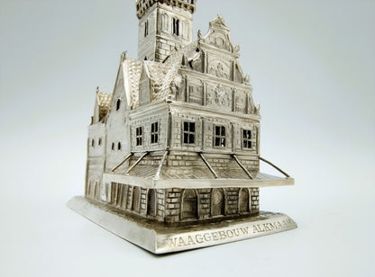 Miniatuur zilveren waaggebouw, D.J. Levert, Alkmaar, 1913
