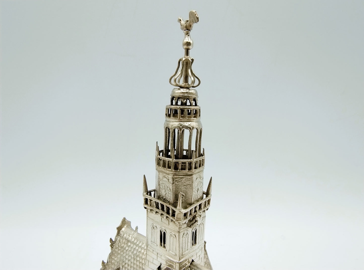 Miniatuur zilveren waaggebouw, D.J. Levert, Alkmaar, 1913