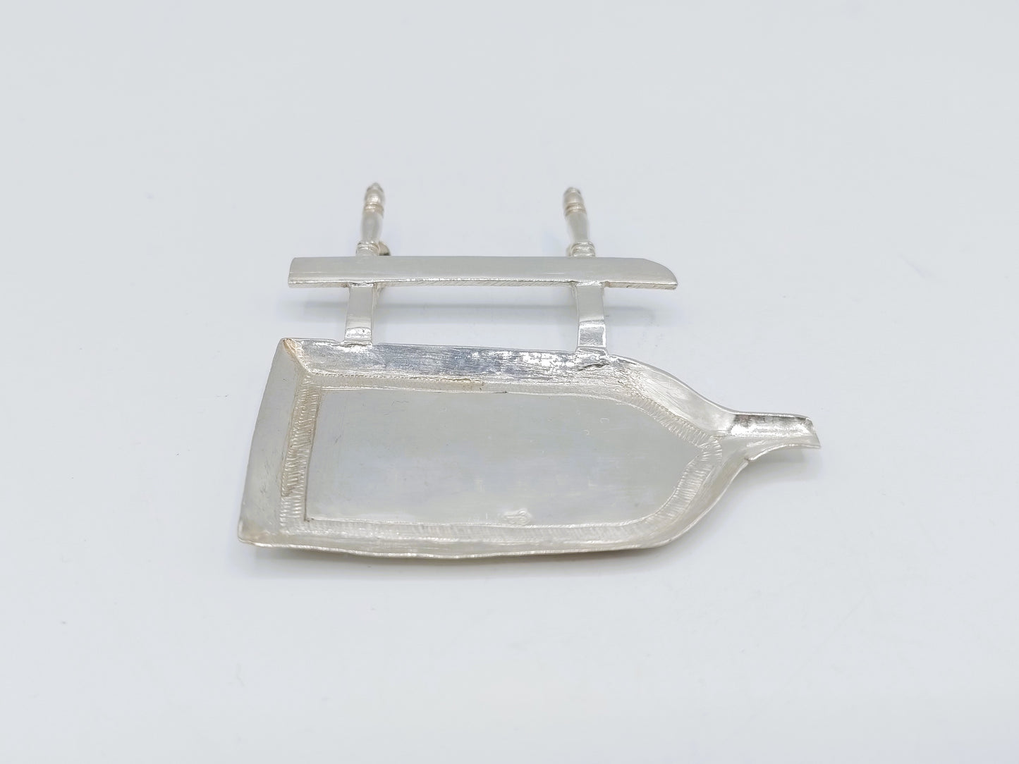 Zilveren miniatuur lekbak, meester van het bokje, Amsterdam,  ca. 1690