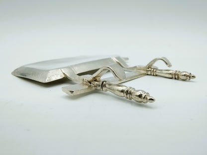Zilveren miniatuur lekbak, meester van het bokje, Amsterdam,  ca. 1690