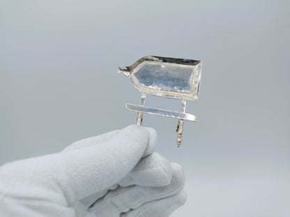 Zilveren miniatuur lekbak, meester van het bokje, Amsterdam,  ca. 1690