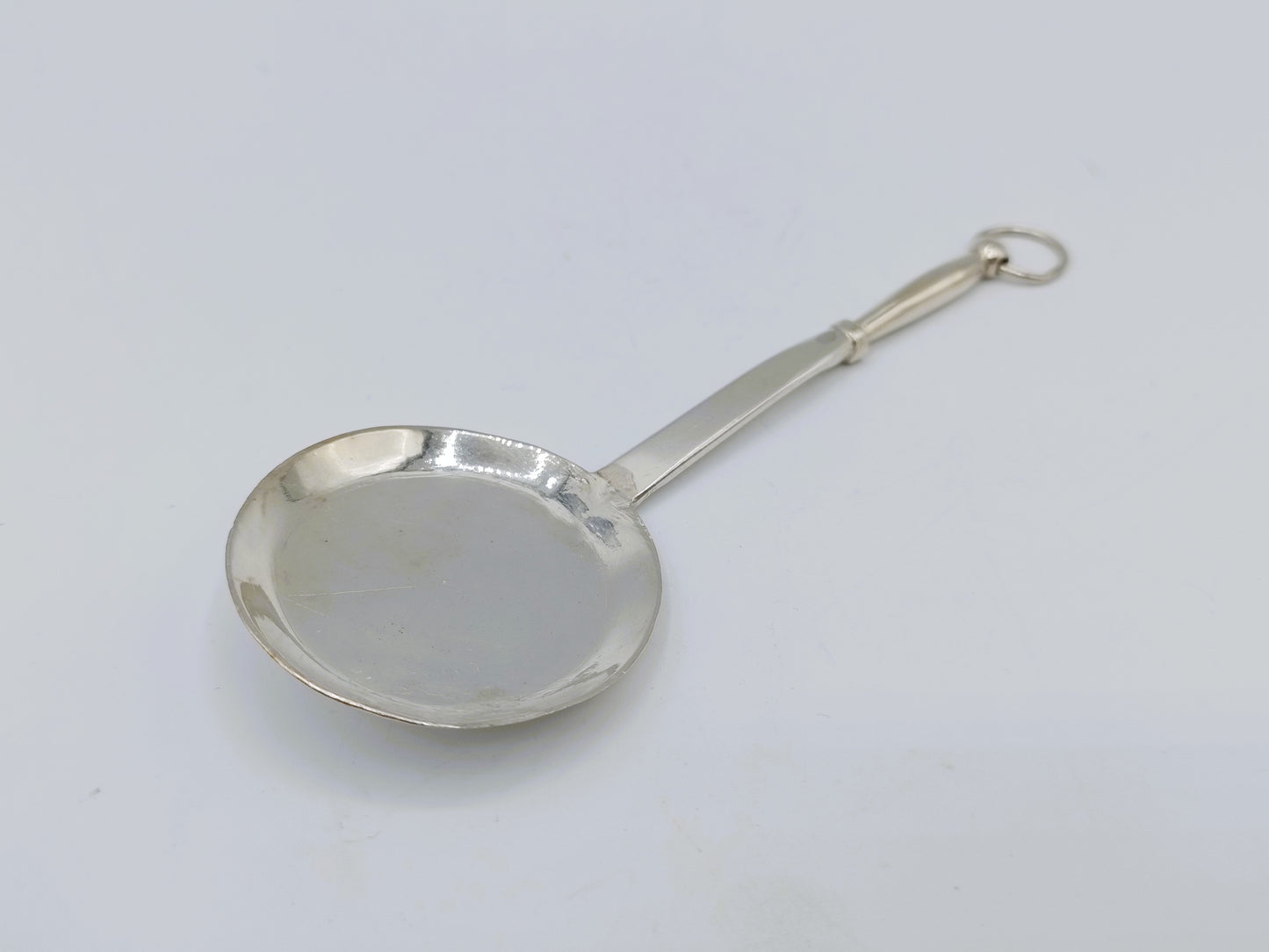 Zilveren miniatuur braadpan, J. Borduur, Amsterdam, 1756