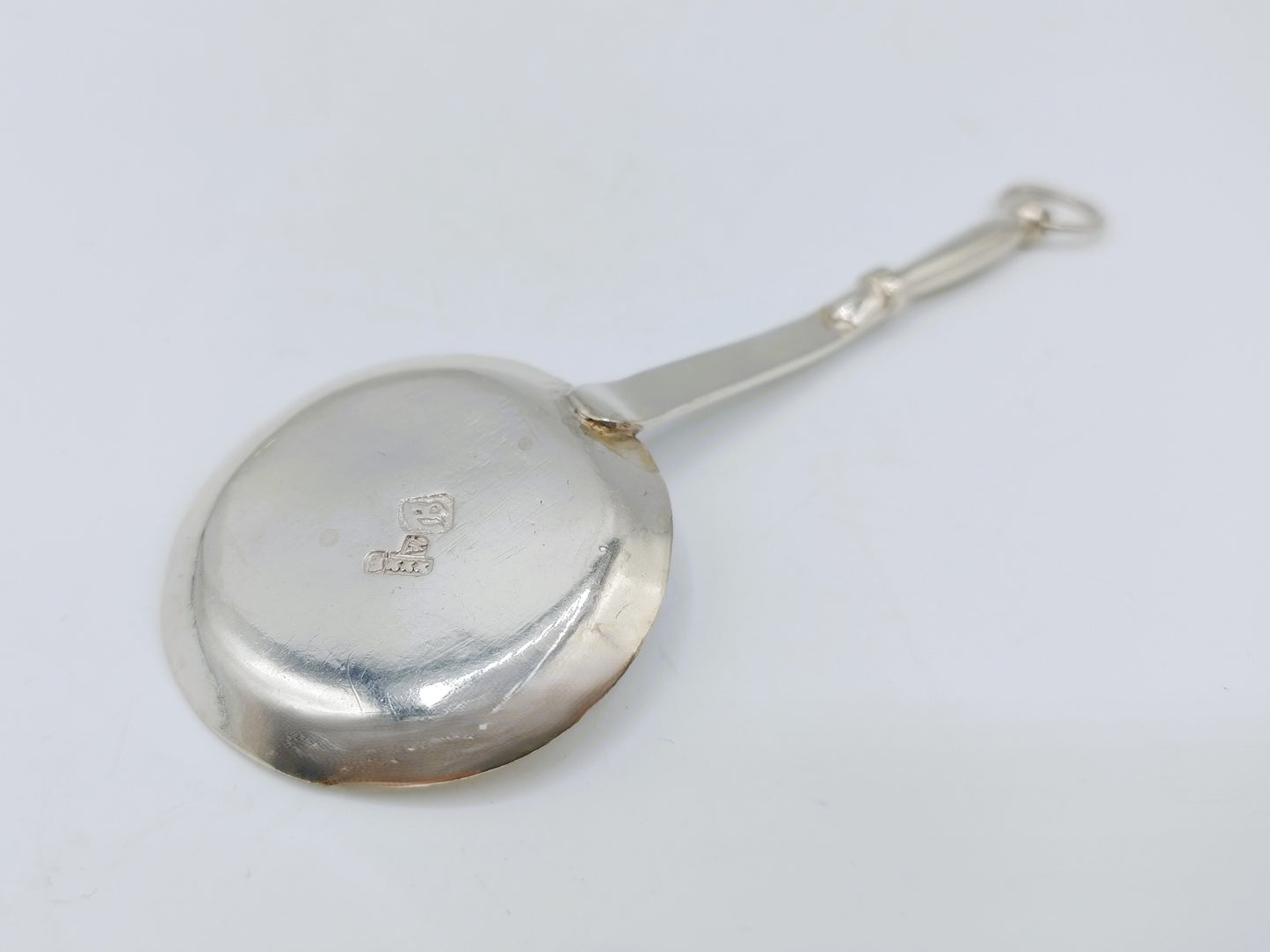 Zilveren miniatuur braadpan, J. Borduur, Amsterdam, 1756