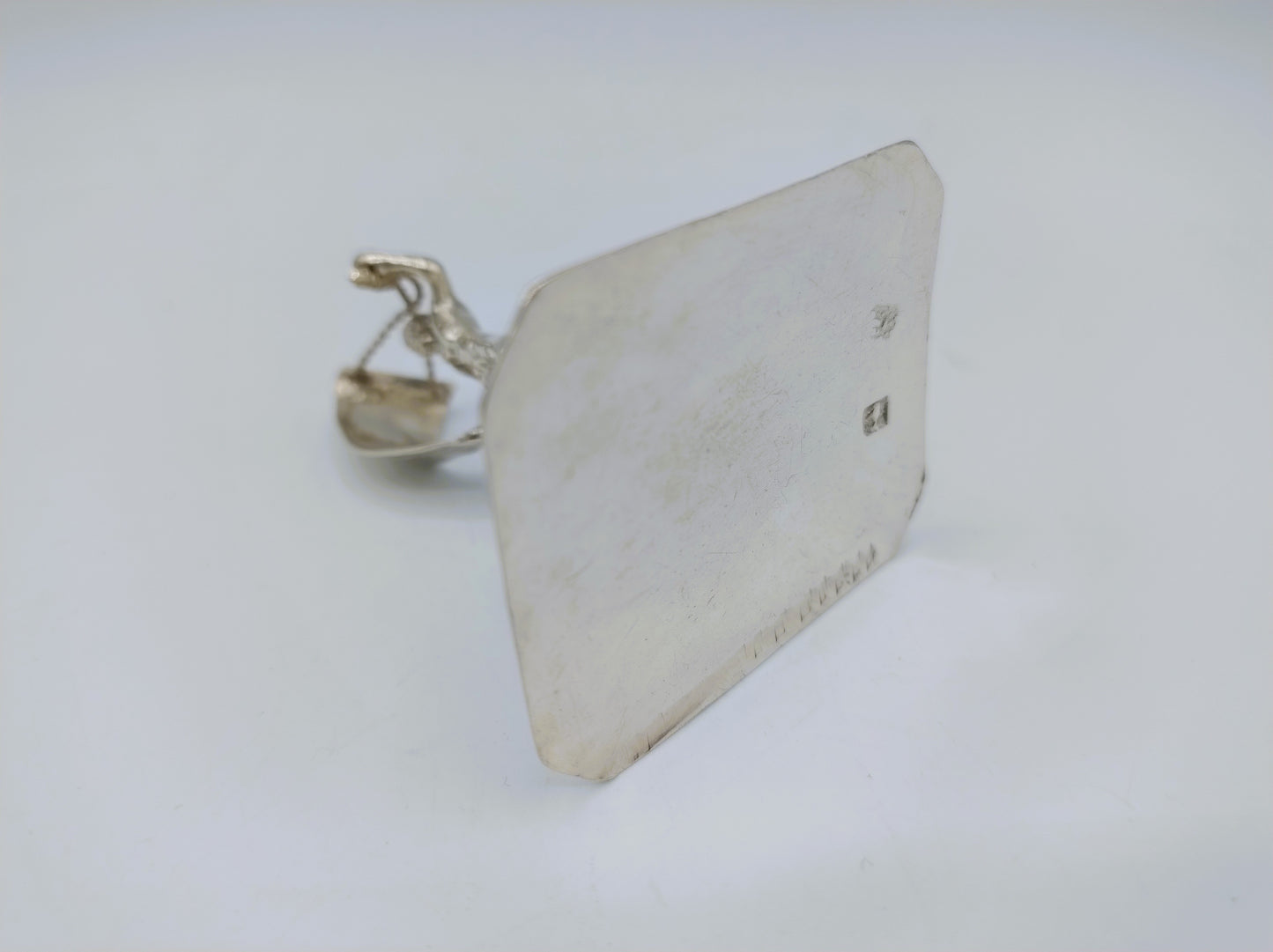 Zilveren miniatuur jongen met vlieger, A. van der Hoeff, Haarlem, ca. 1710