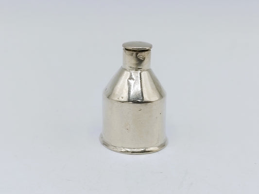 Zilveren miniatuur melkbus, 18e eeuws