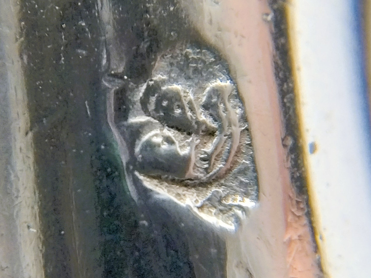 Zilveren miniatuur stoffer, A. van Geffen, Amsterdam, 1737